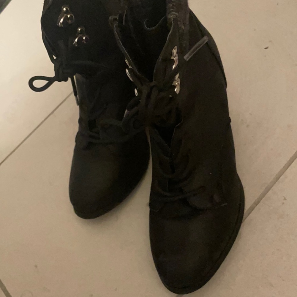 Black Heel boots
